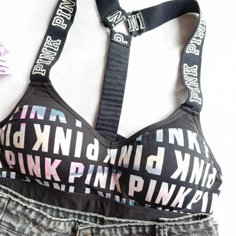 Victoria Secret Sports Bra. Size- XS - Picture 3 of 8